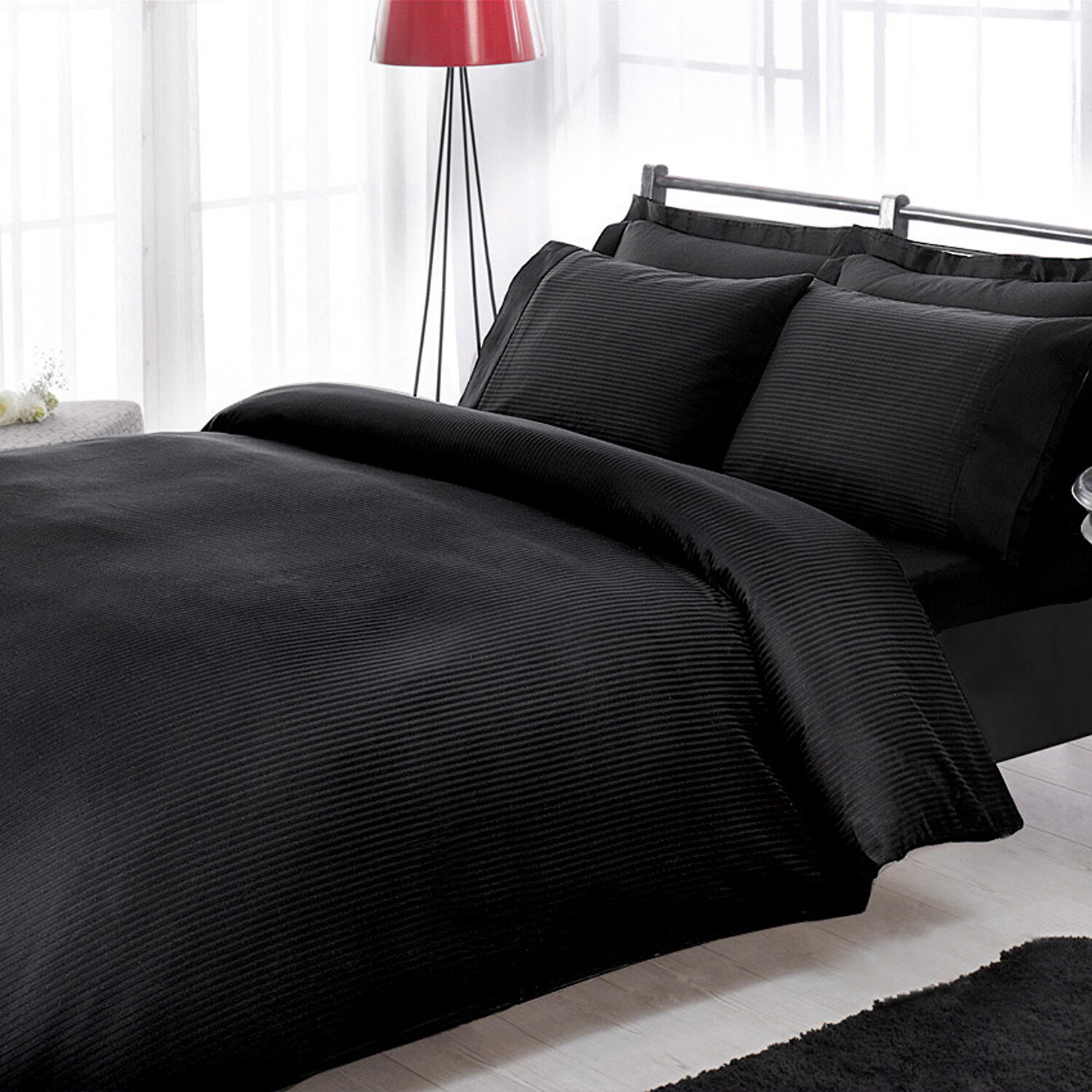 Taç Premium Basic Nevresim Takımı Stripe King Siyah