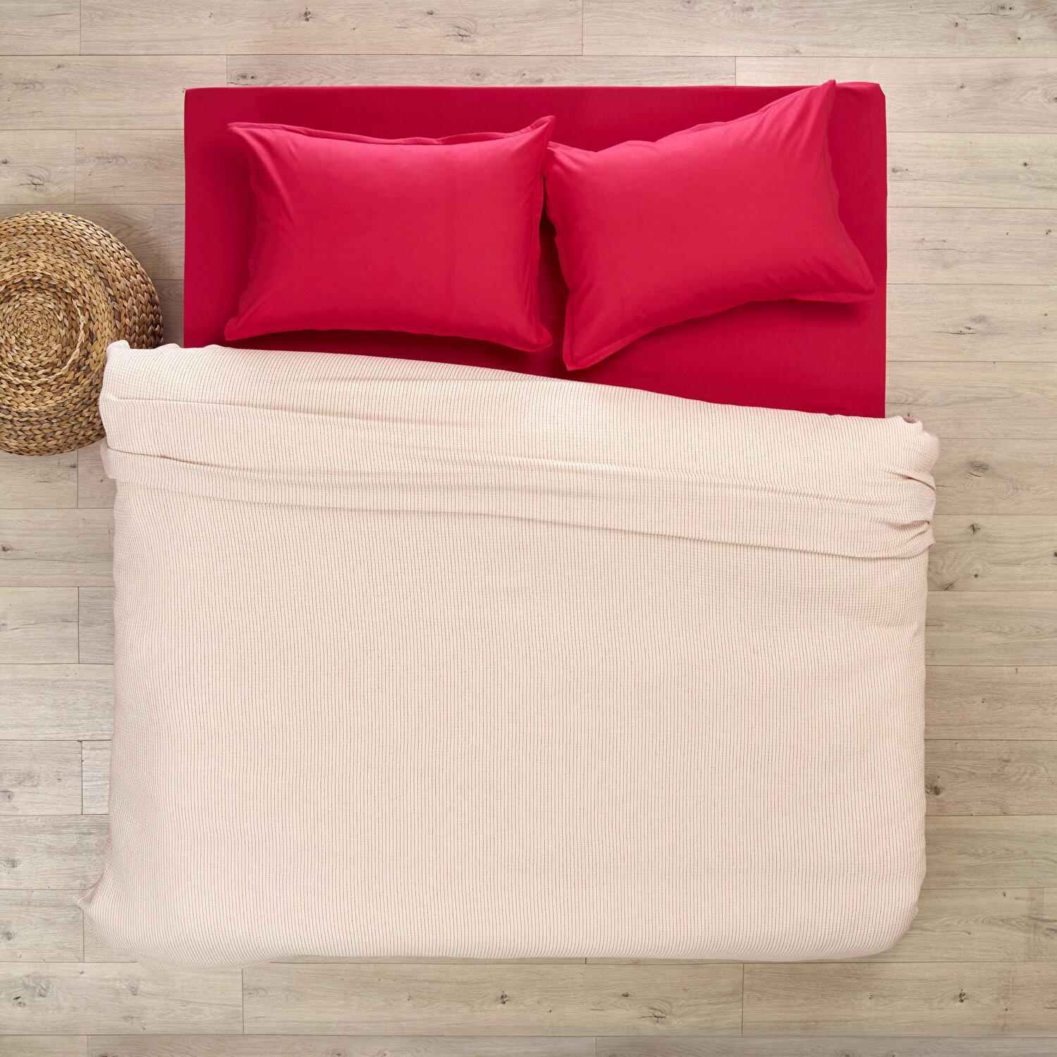 Taç Plain Viskoz Çift Kişilik Çok Amaçlı Set Fuşya