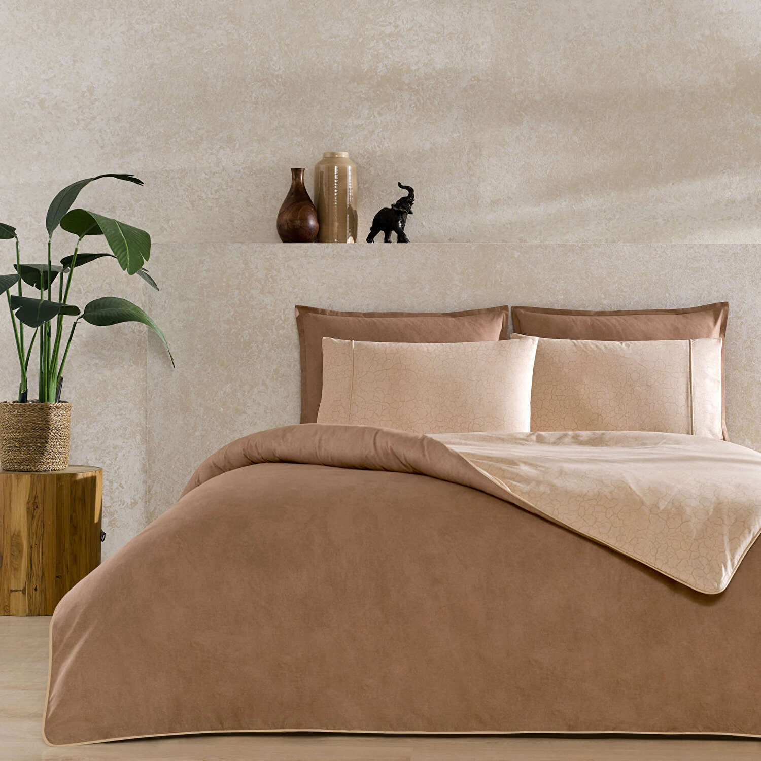 Taç Riven Biyeli Çift Kişilik Nevresim Takımı Taba