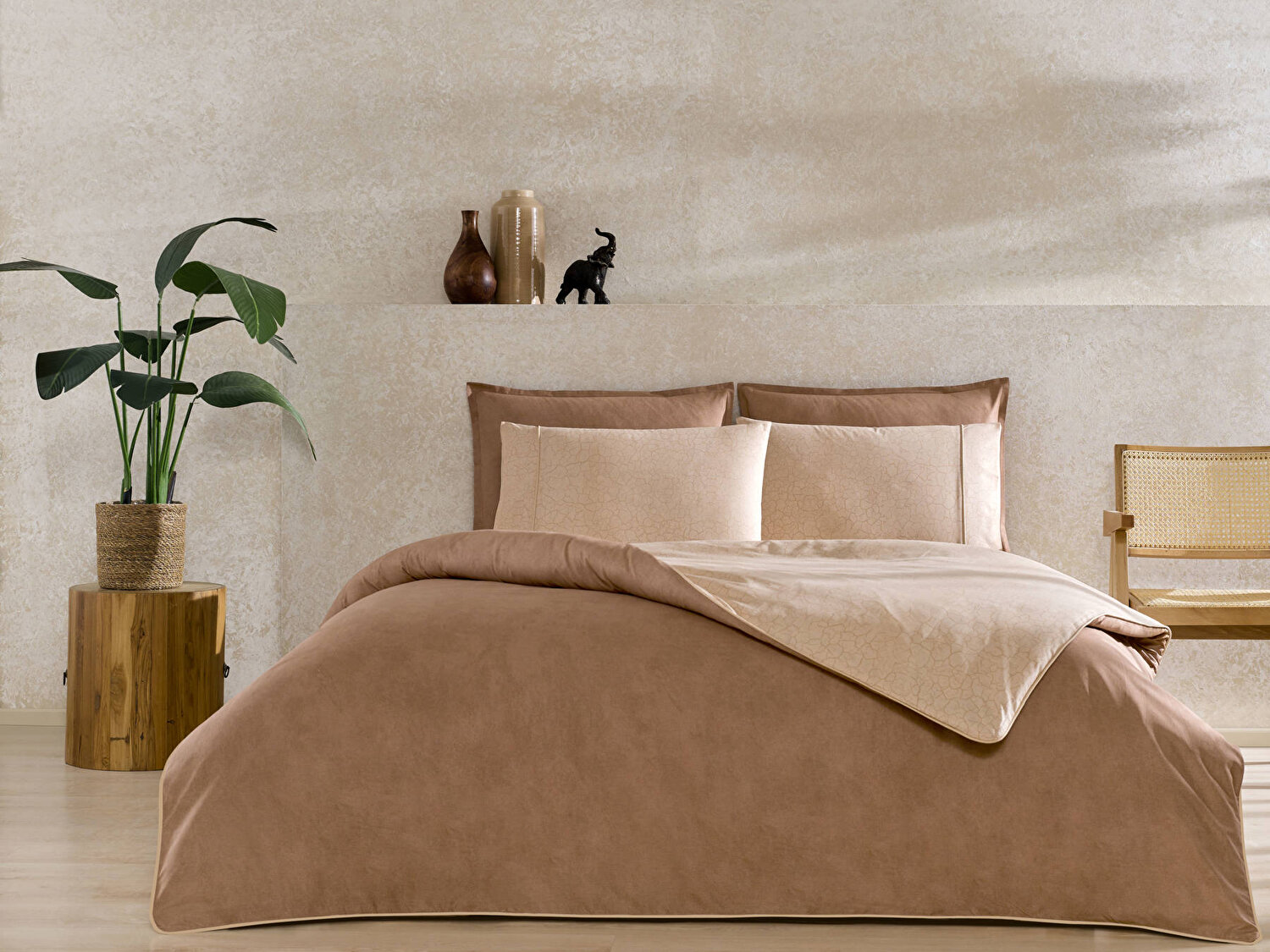 Taç Riven Biyeli Çift Kişilik Nevresim Takımı Taba