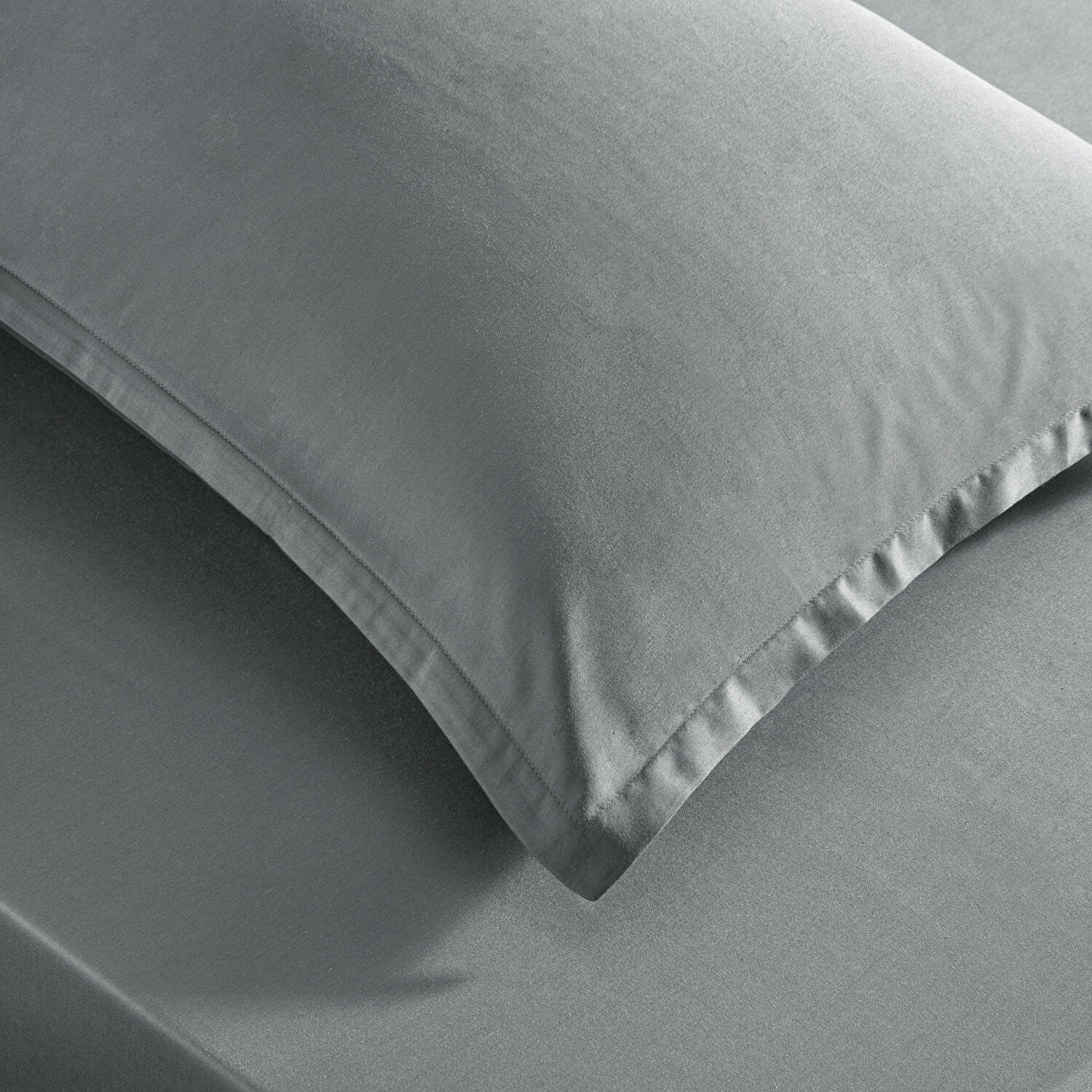 Taç Color Dreams Saten Çift Kişilik Çarşaf Seti Antrasit