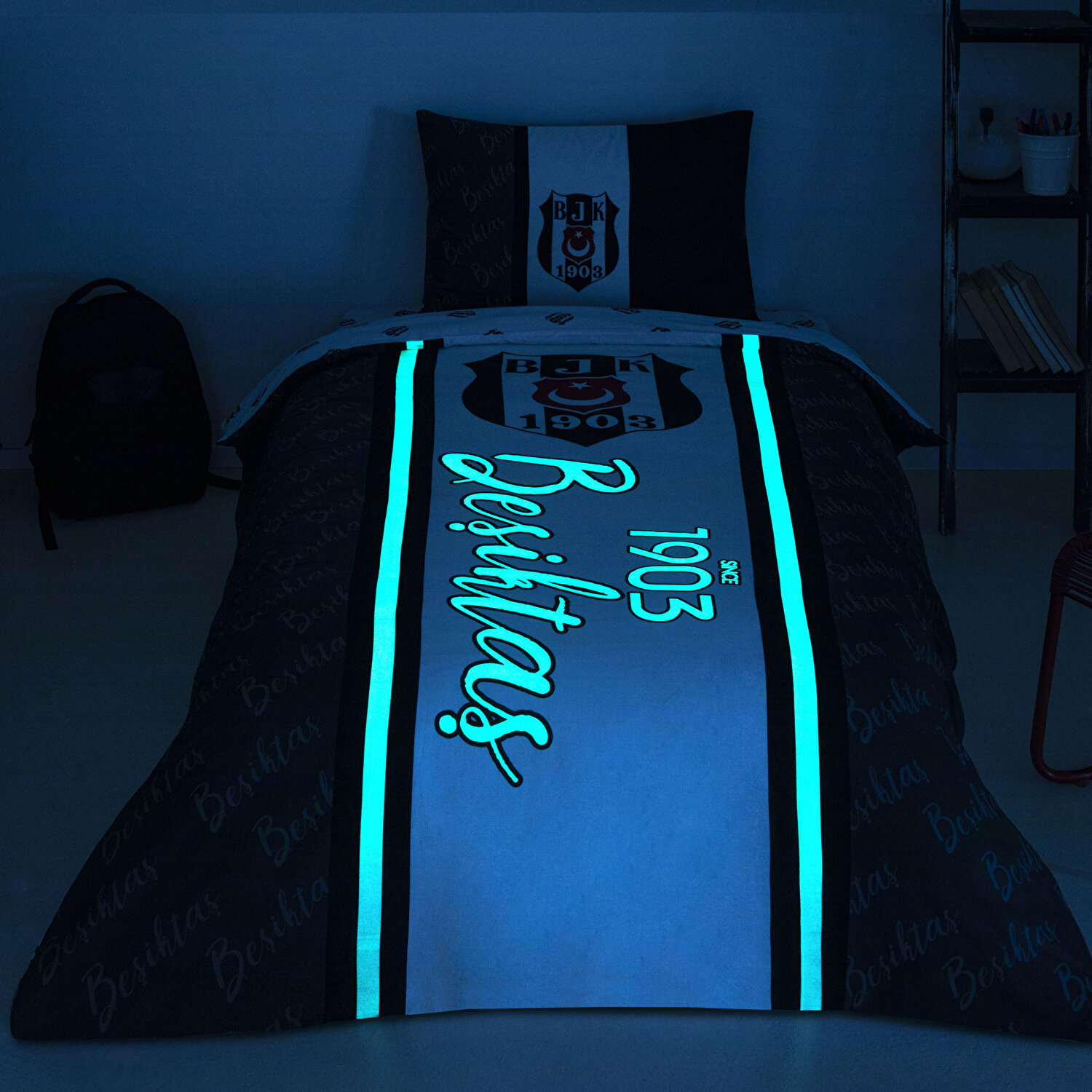 Taç Lisanslı Beşiktaş 1903 Glow Tek Kişilik Pamuk Nevresim Takımı