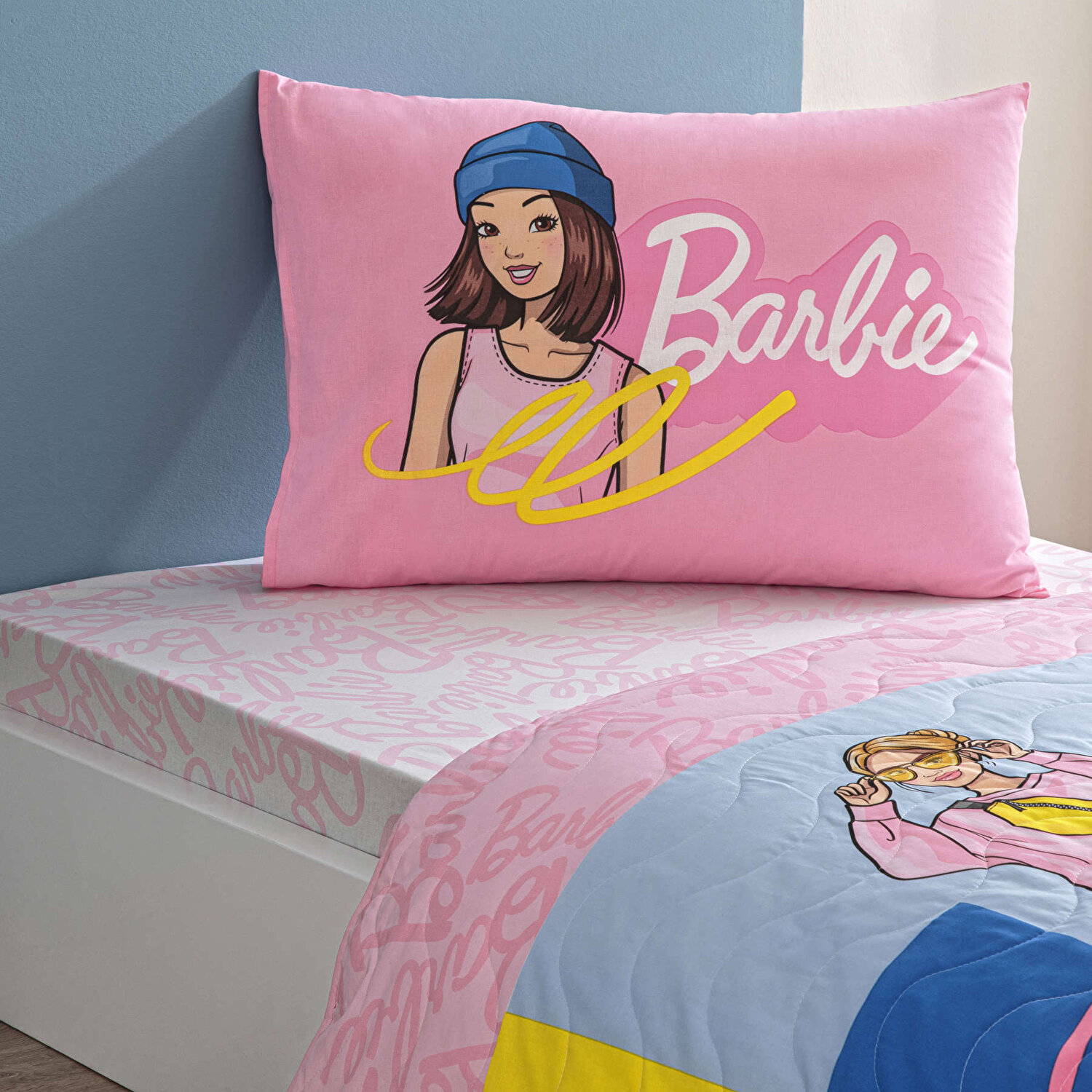 Taç Lisanslı Barbie Bright Tek Kişilik Pamuk Complete Set