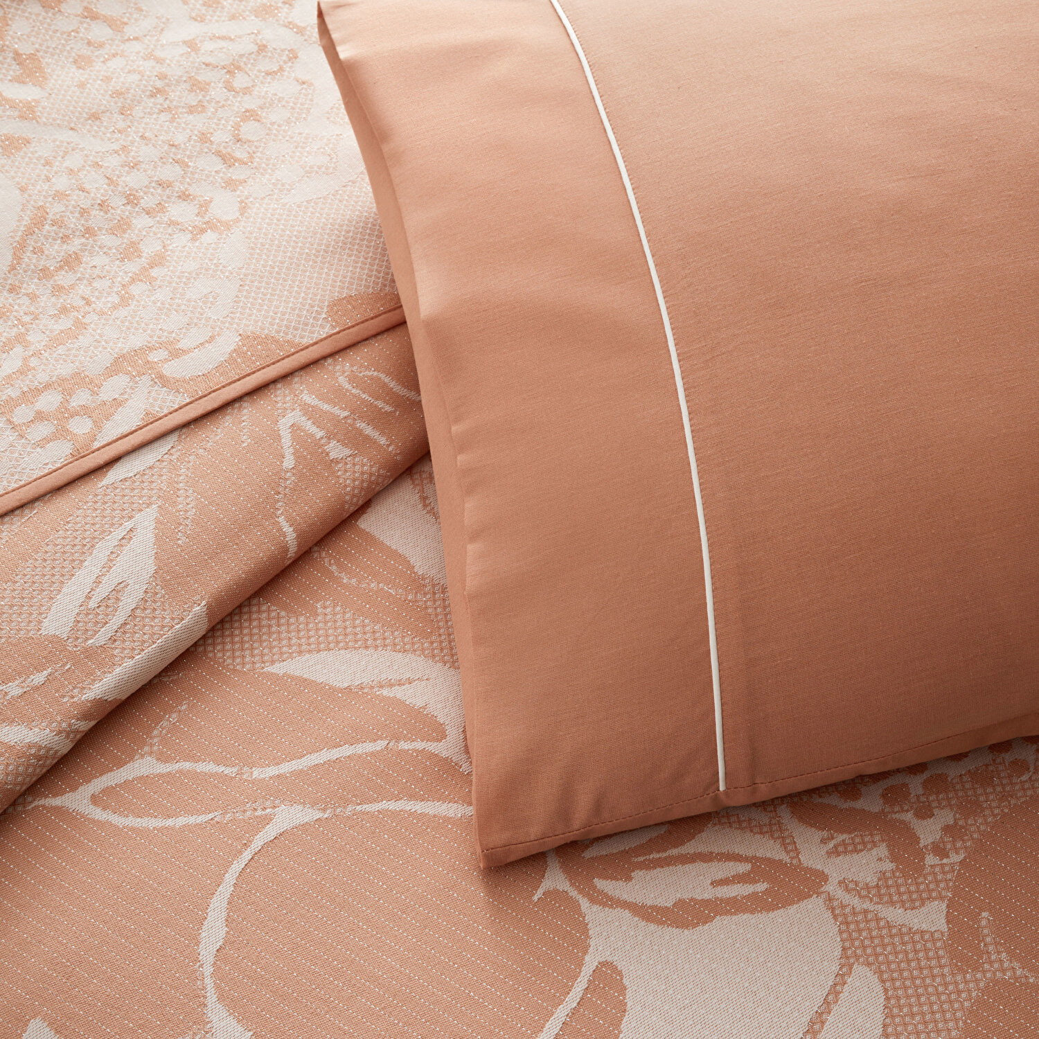 Taç Jakar Idore Çift Kişilik Pike Takımı Somon