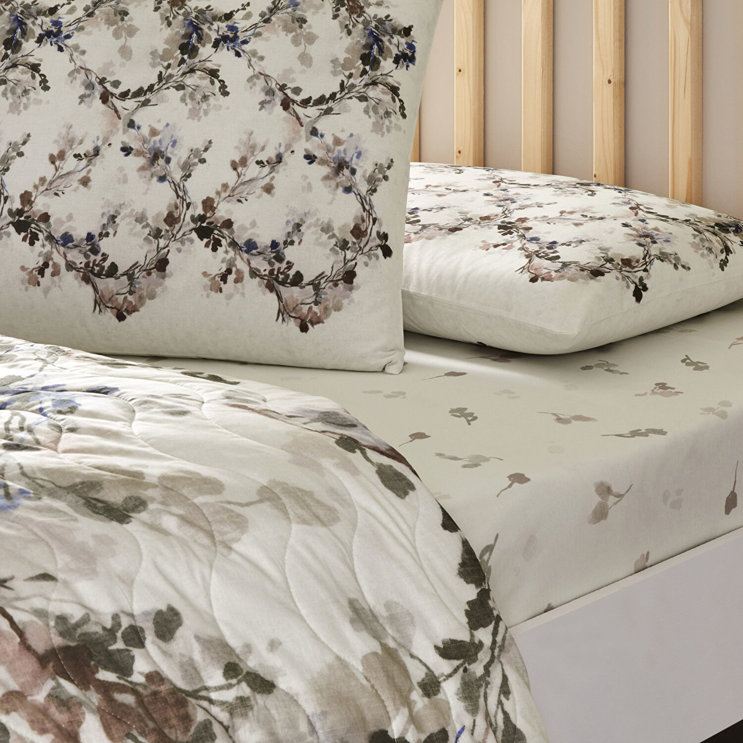 Taç Mariah Ranforce Çift Kişilik Complete Set Kremrengi