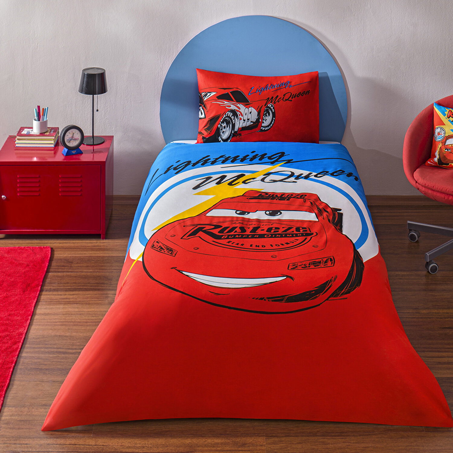 Taç Lisanslı Disney Cars Mcqueen Tek Kişilik Pamuk Nevresim Takımı