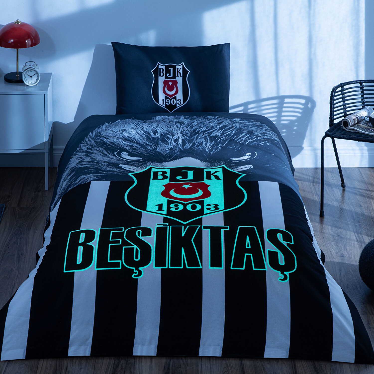 Lisanslı Bjk Şanslı Kartal Nevresim Takımı Tek Kişilik