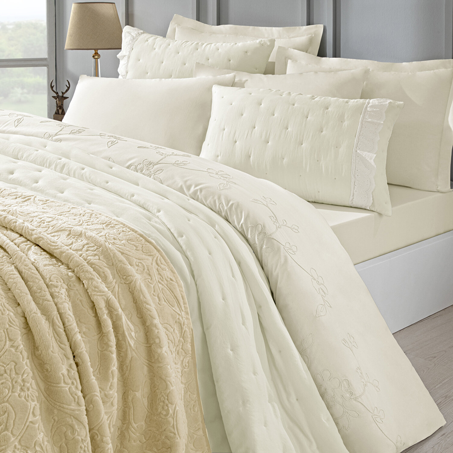 Taç Calantha 3lü Çeyiz Seti Ekru