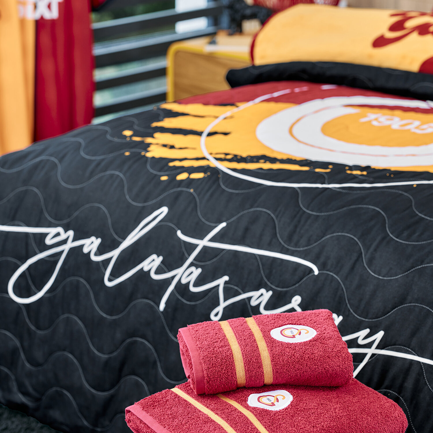 Taç Lisanslı Galatasaray Aslan Complete Set