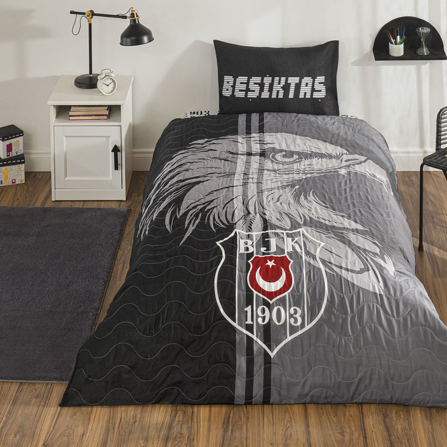 Taç Lisanslı Beşiktaş Kartal Complete Set