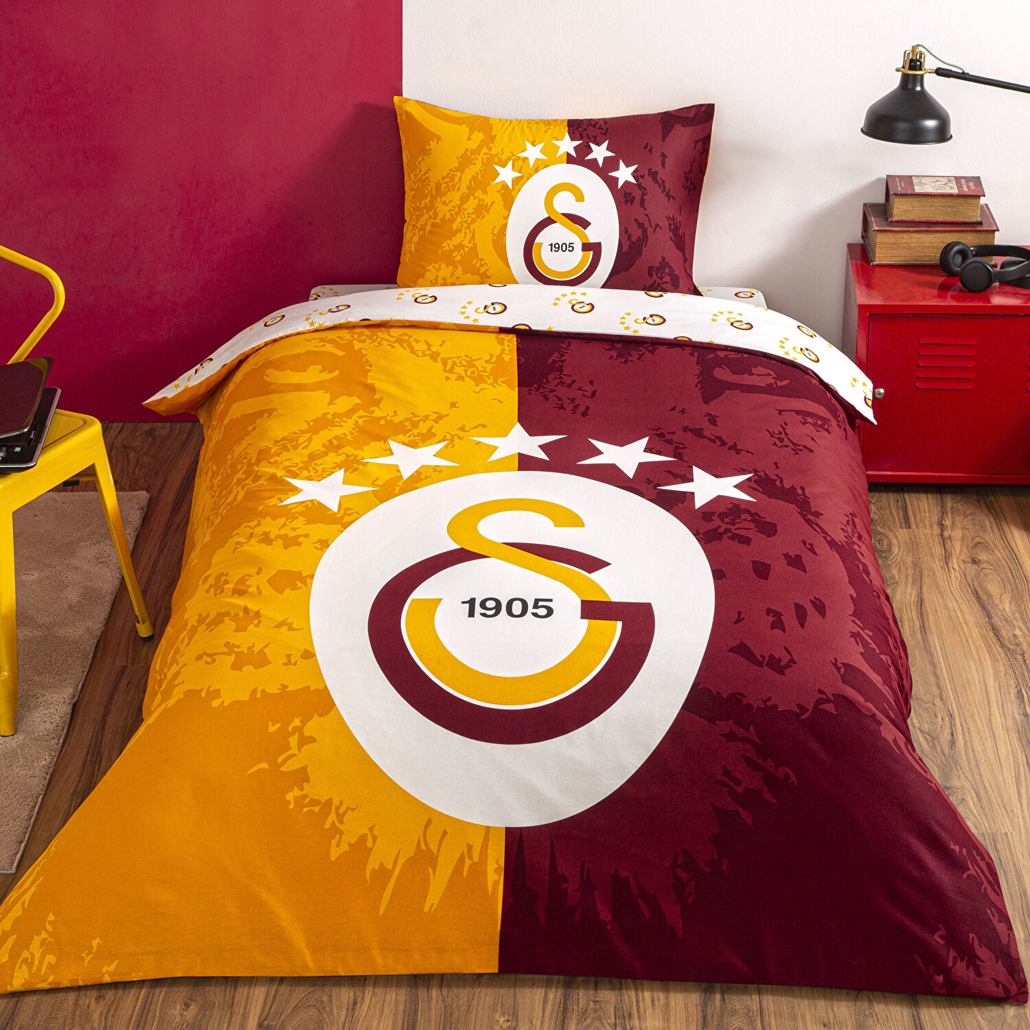 Lisanslı 5.Yıldız Galatasaray Nevresim Takımı Tek Kişilik