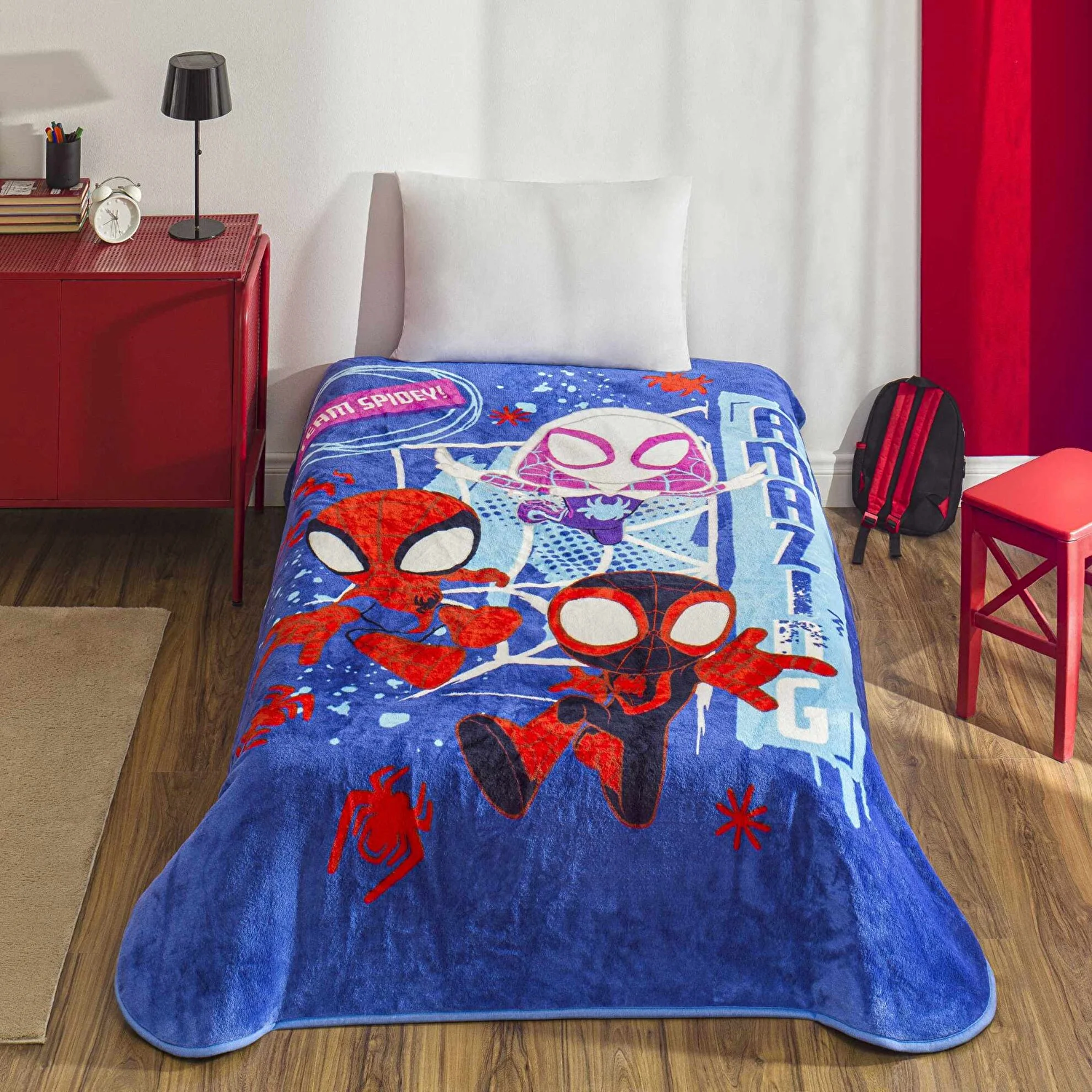 Lisanslı Spidey Team Tek Kişilik Battaniye