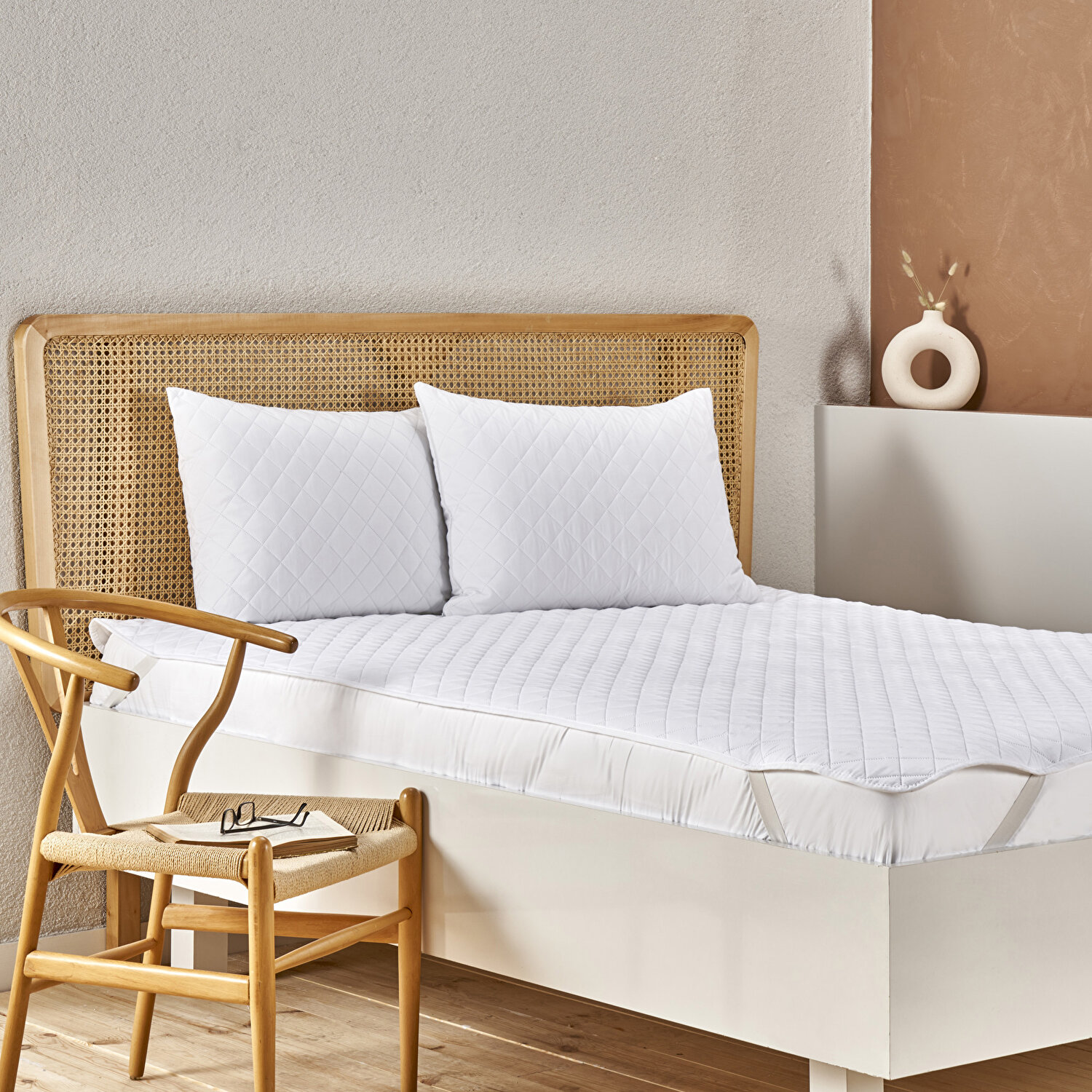 Taç Eco Care Tek Kişilik Sıvı Geçirmez Yatak Alezi Beyaz