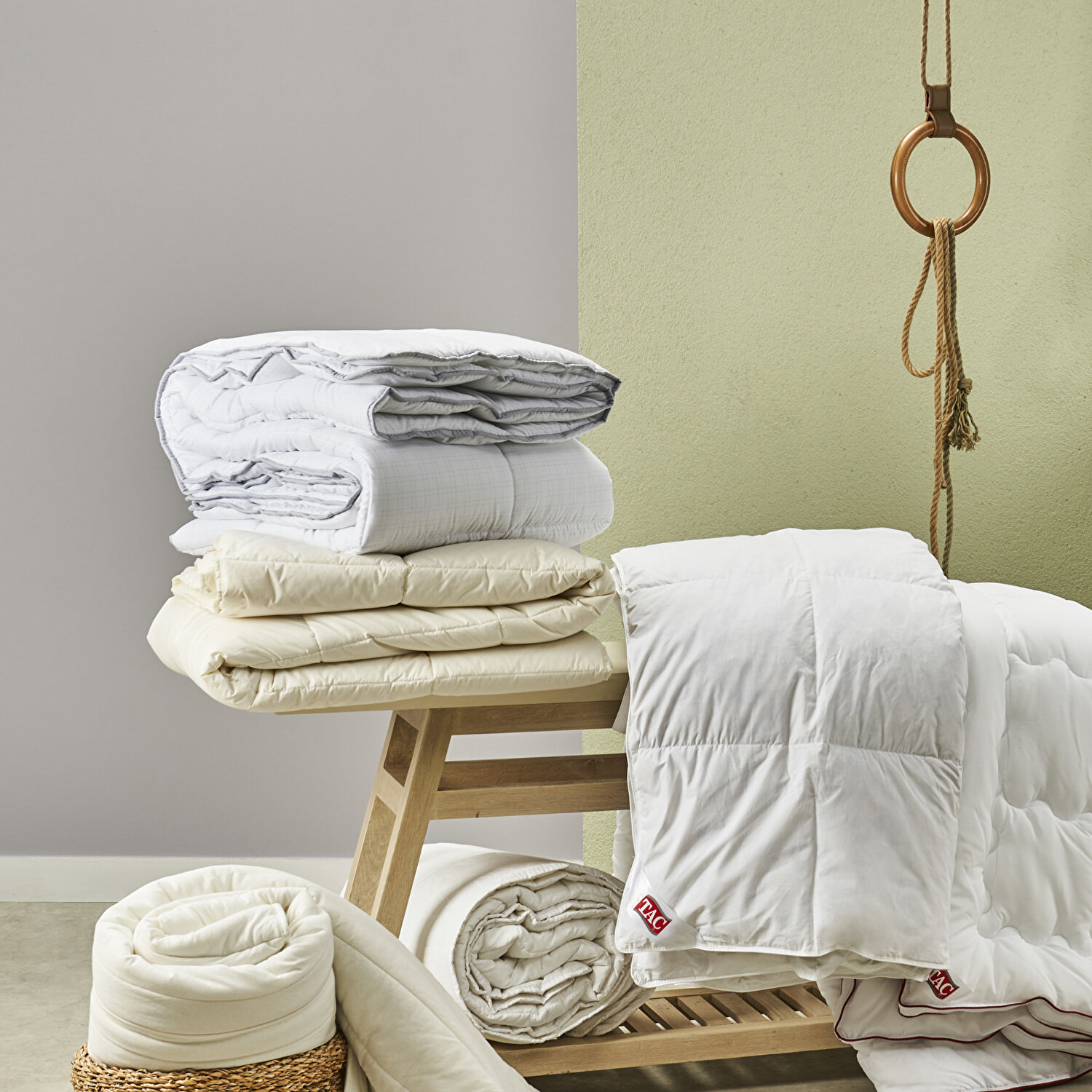 Taç Glamour Tek Kişilik Yorgan Beyaz