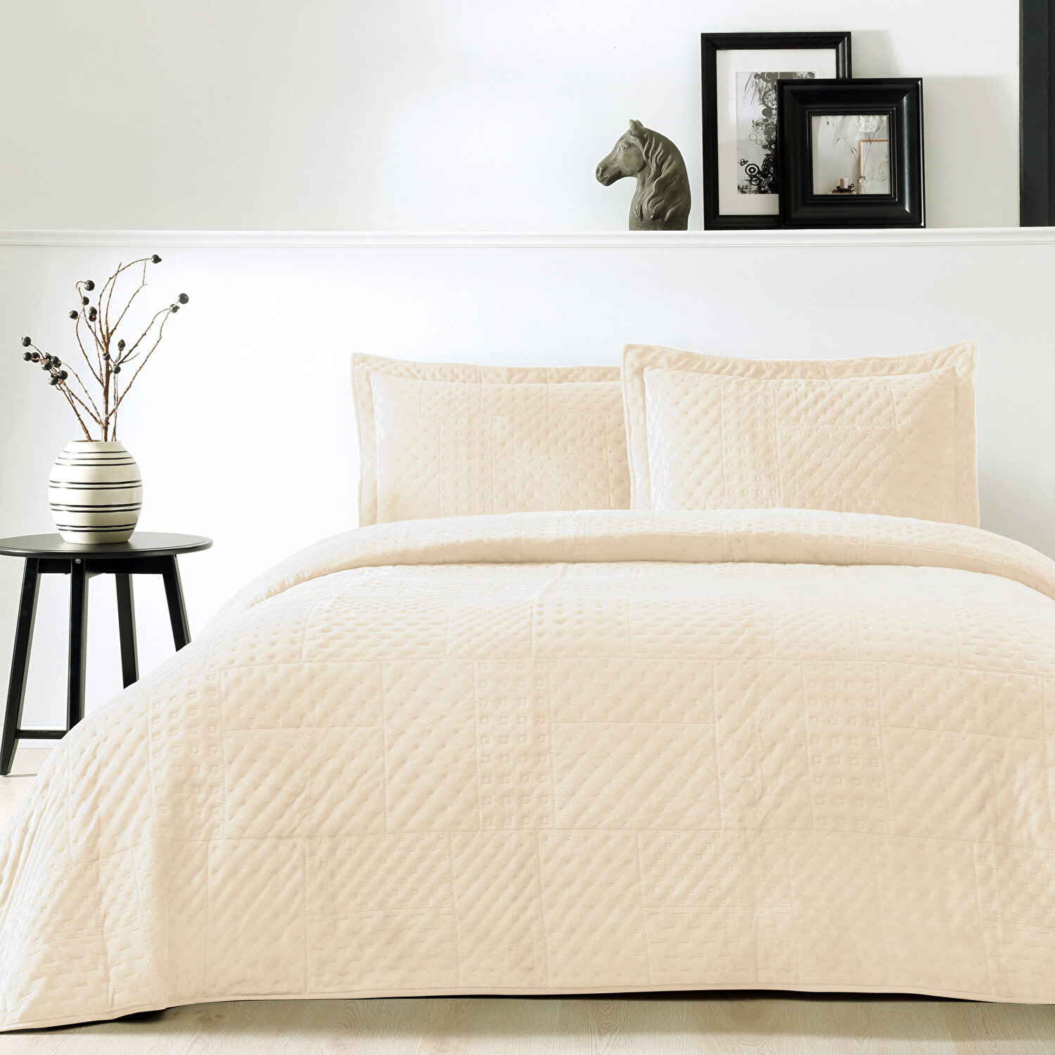 Taç Alvin Çift Kişilik Yatak Örtüsü Seti Bej