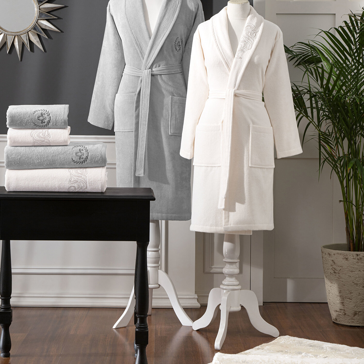 Taç Margaret Pamuk Aile Bornoz Seti Ekru Gri