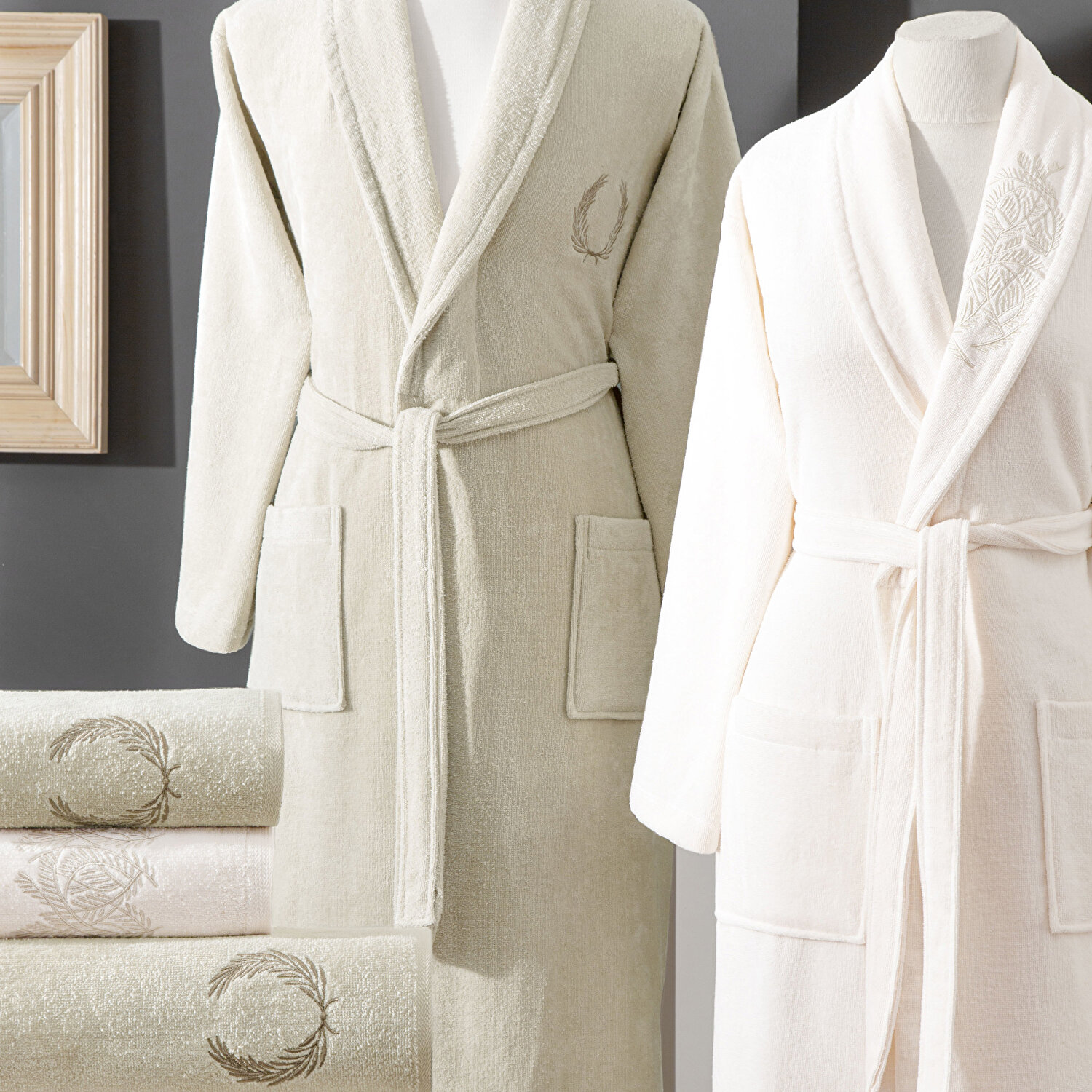 Taç Hedera 18'li Masa Örtüsü Seti Bej