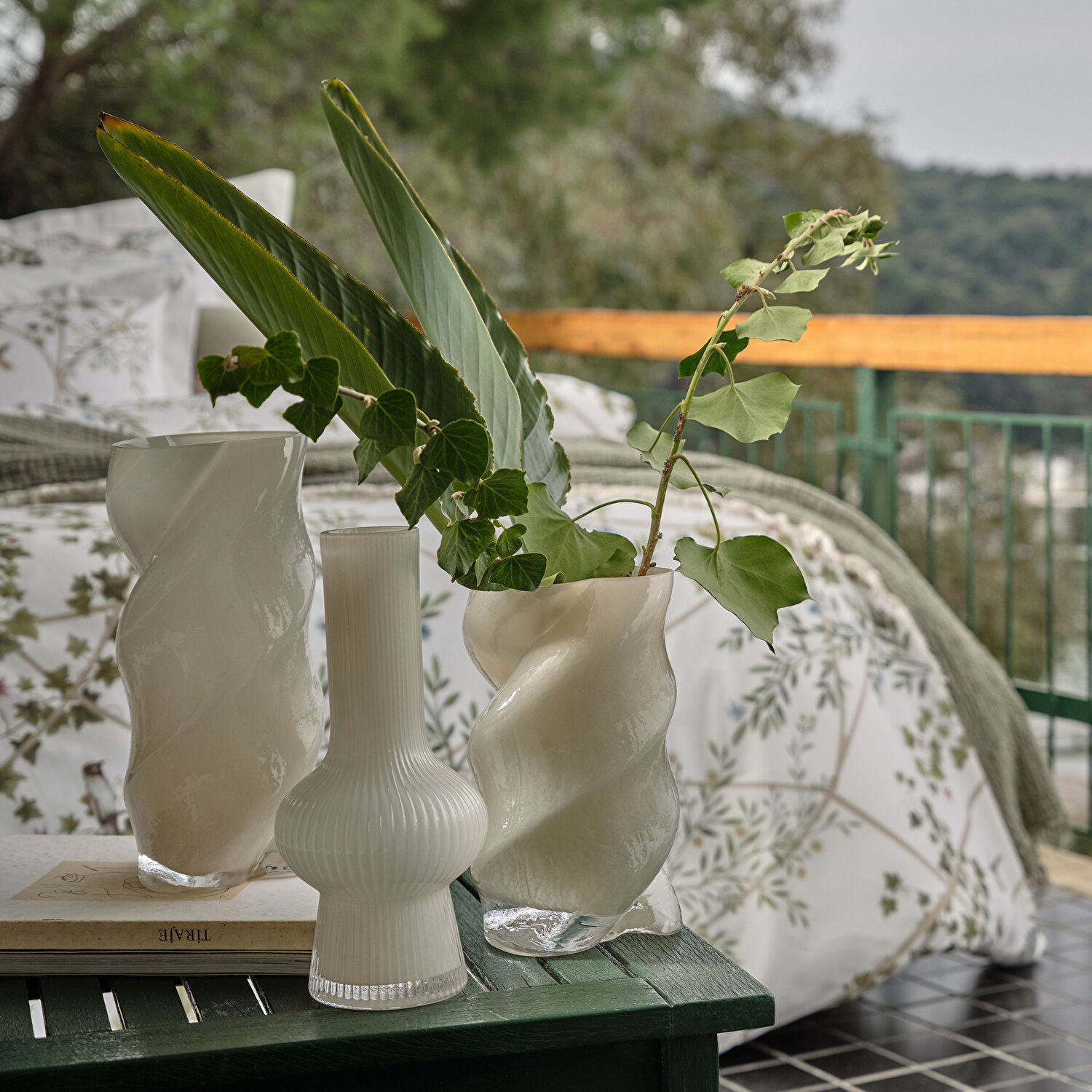 Linens Linzi Vazo 11,5x11,5x26 cm Ekru