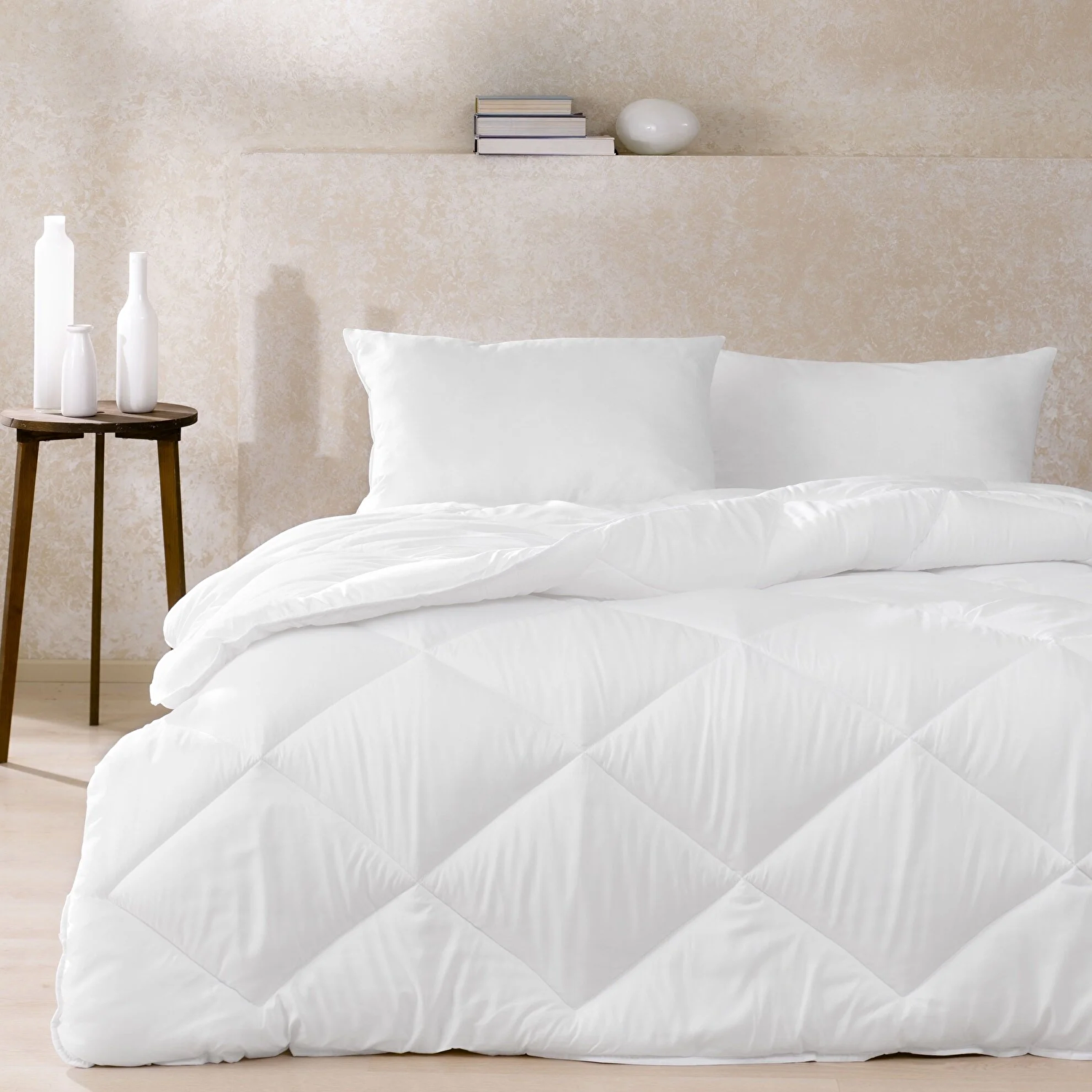 Taç Comfort Mikrofiber Çift Kişilik Yorgan Beyaz