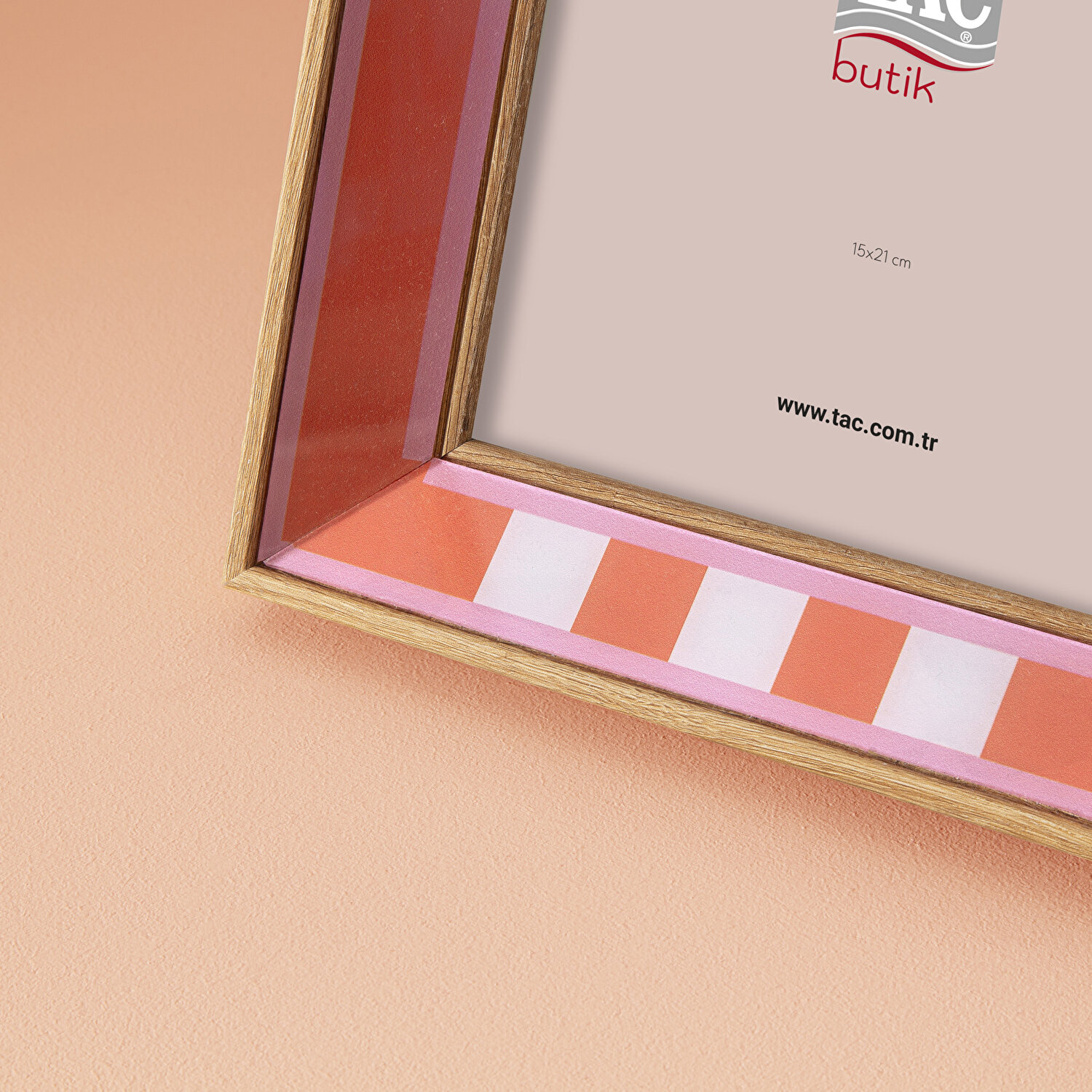 Taç Butik Alaçatı Çerçeve Turuncu