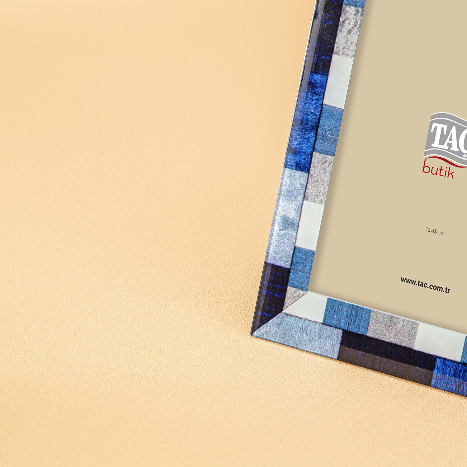 Taç Butik Bodrum Çerçeve Mavi