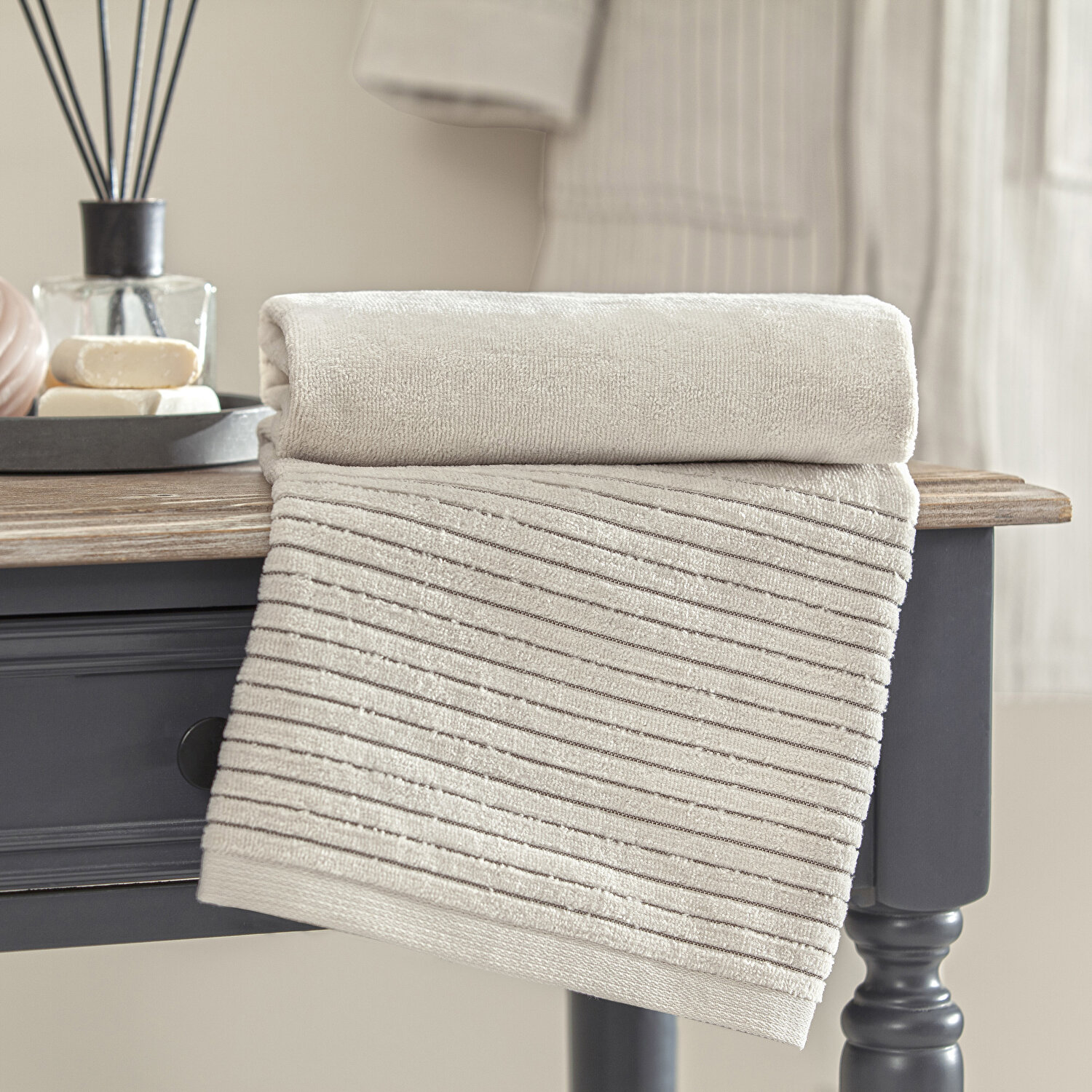 Taç Ritmo Pamuk Bornoz Seti Seti Taş L