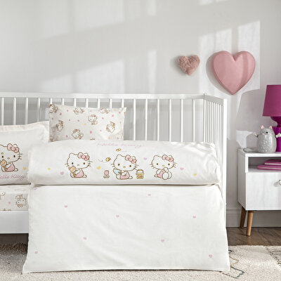 Taç Lisanslı Hello Kitty Cute Baby Pamuk Bebek Nevresim Takımı