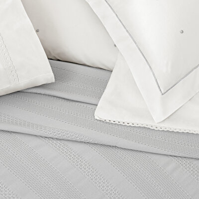 Taç Rebecca Yatak Örtülü Çift Kişilik Nevresim Seti Gri