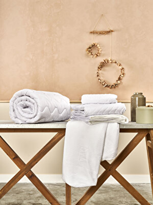 Taç Perfect Sıvı Geçirmez Fitted Alez