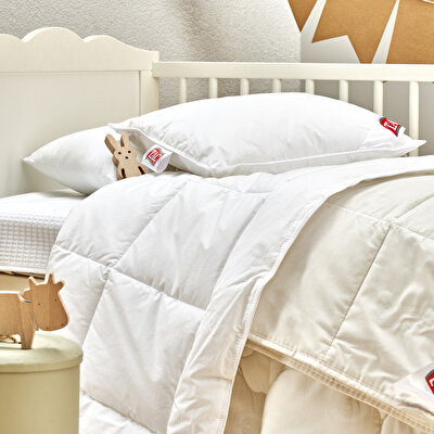 Taç Silikon Bebek Yastık 35x45