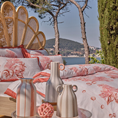 Linens Minella 11x11x22 cm Vazo Beyaz Mercan